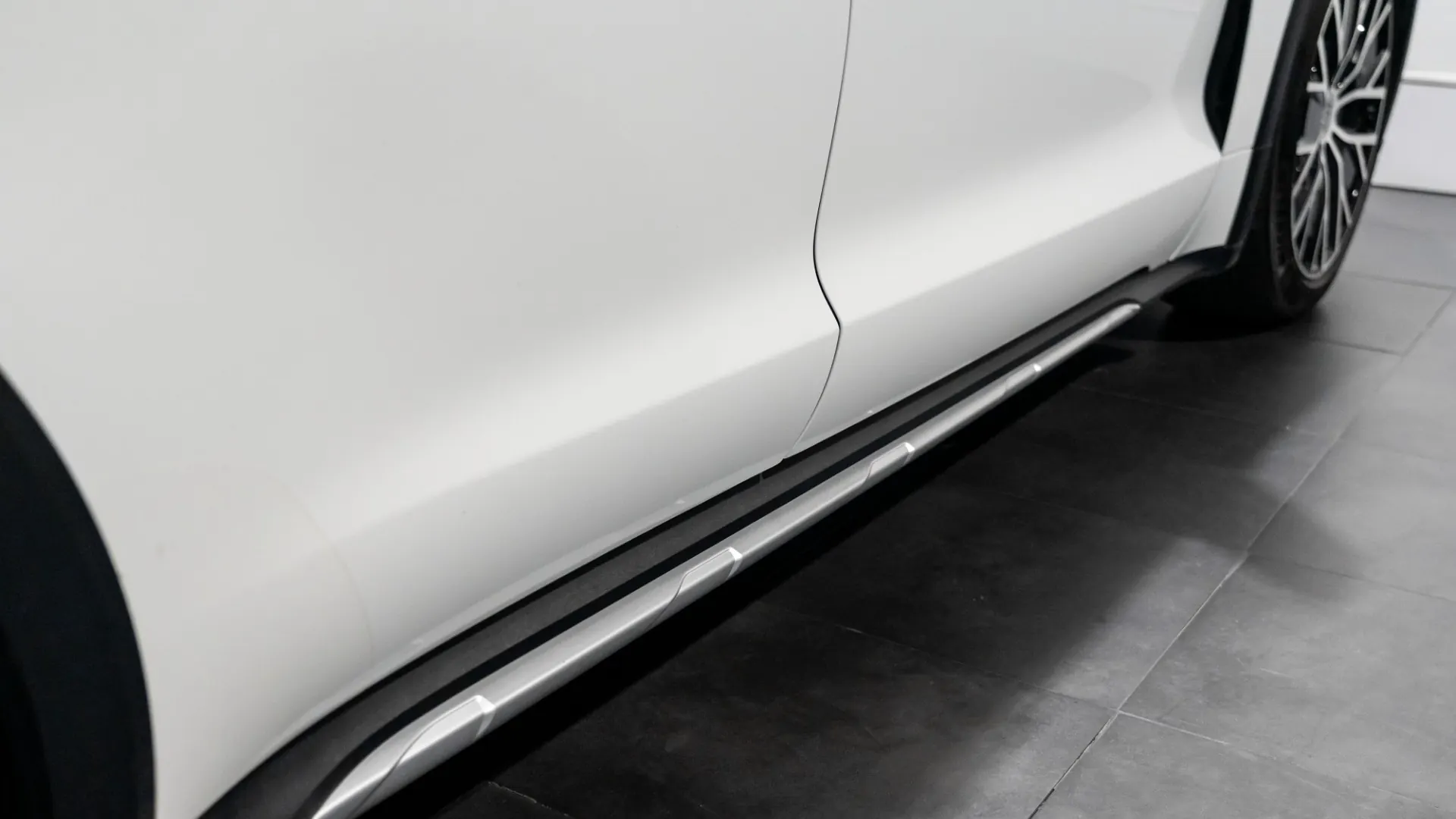Porsche Taycan — photo 6
