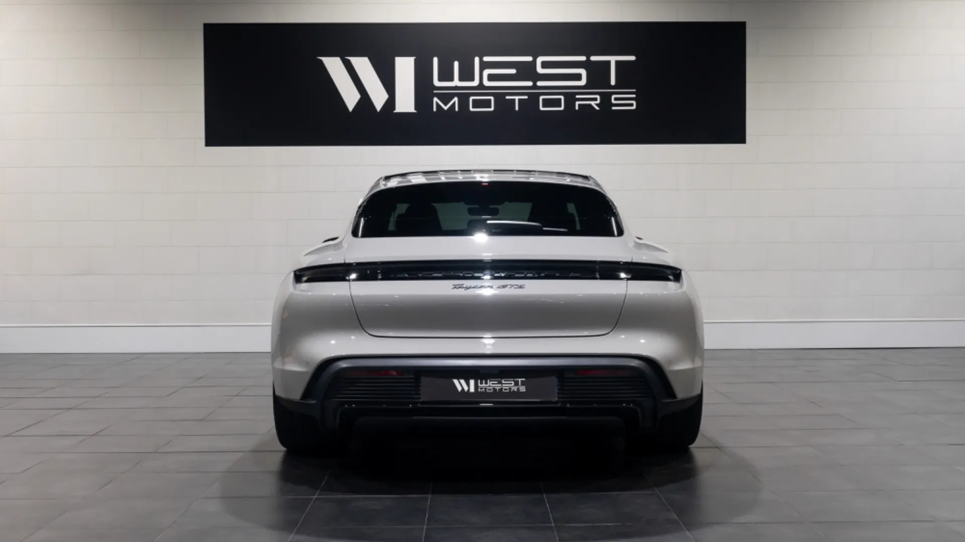 Porsche Taycan — photo 5