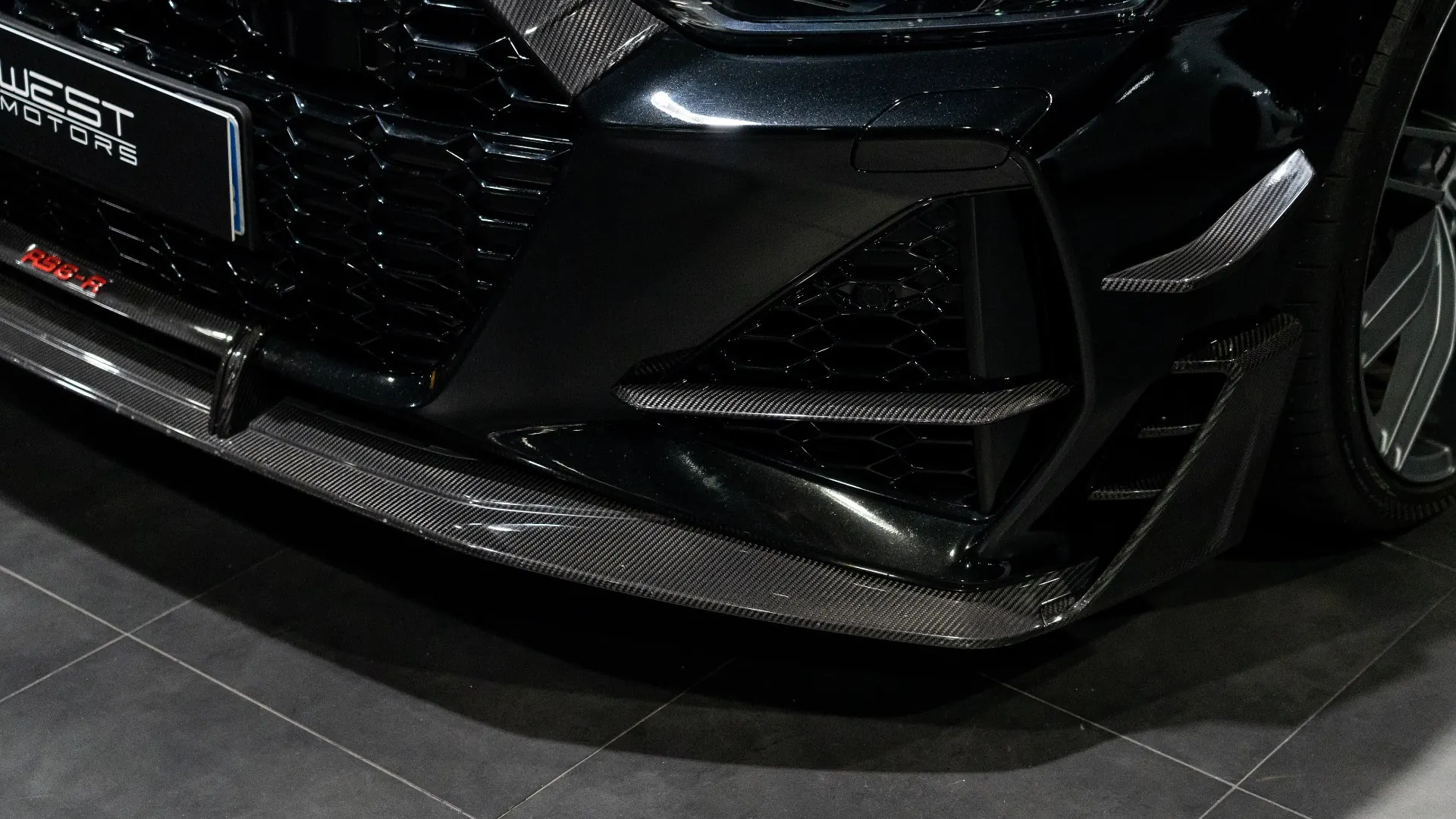 AUDI RS6 — photo 13