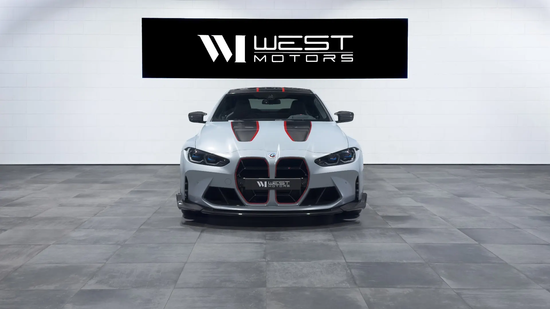 BMW M4 — photo 2