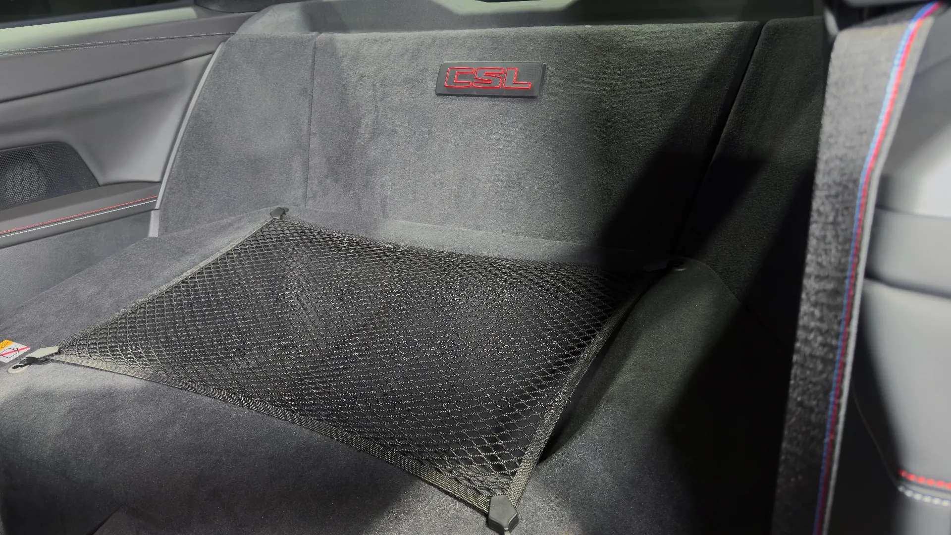 BMW M4 — photo 25