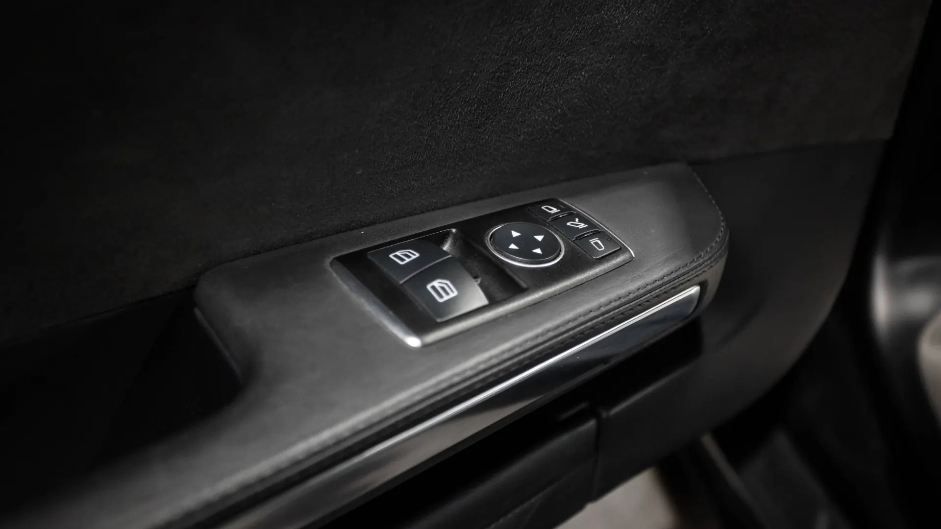 Mercedes AMG — photo 22