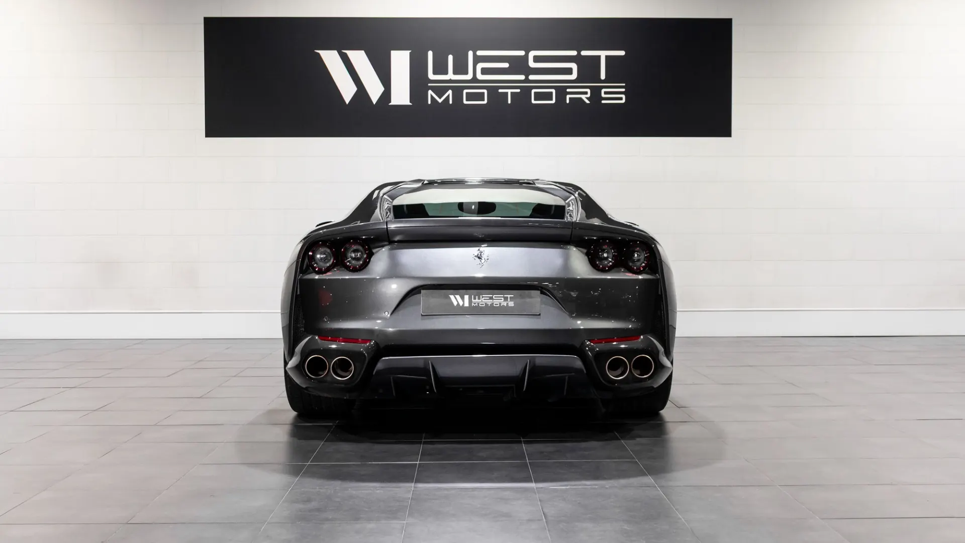 Ferrari 812 — photo 5