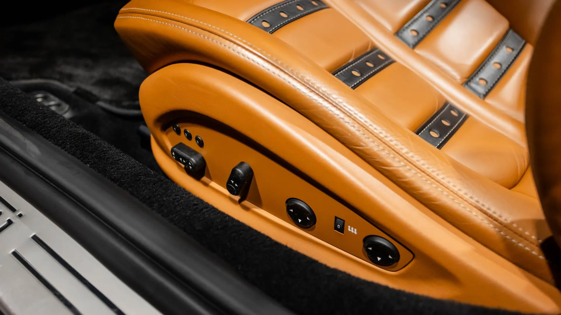 Ferrari CALIFORNIA — photo 12