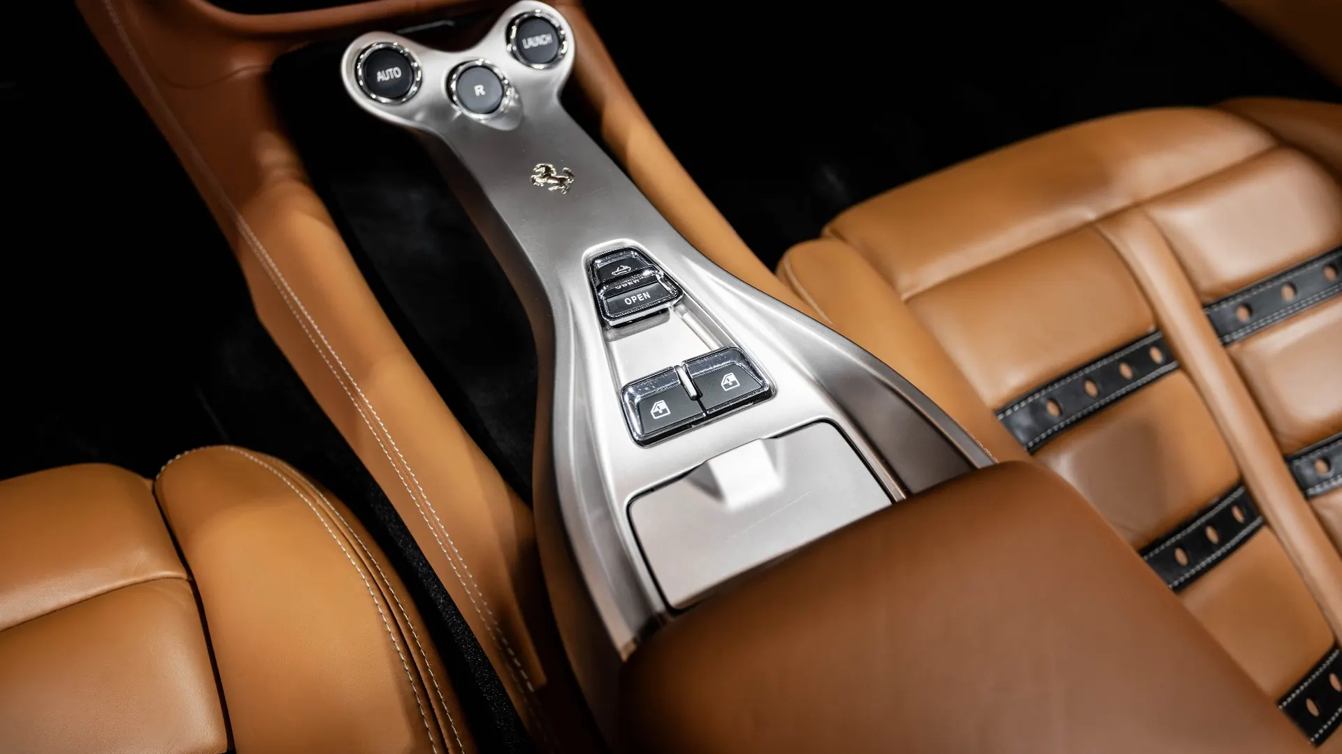 Ferrari California — photo 22