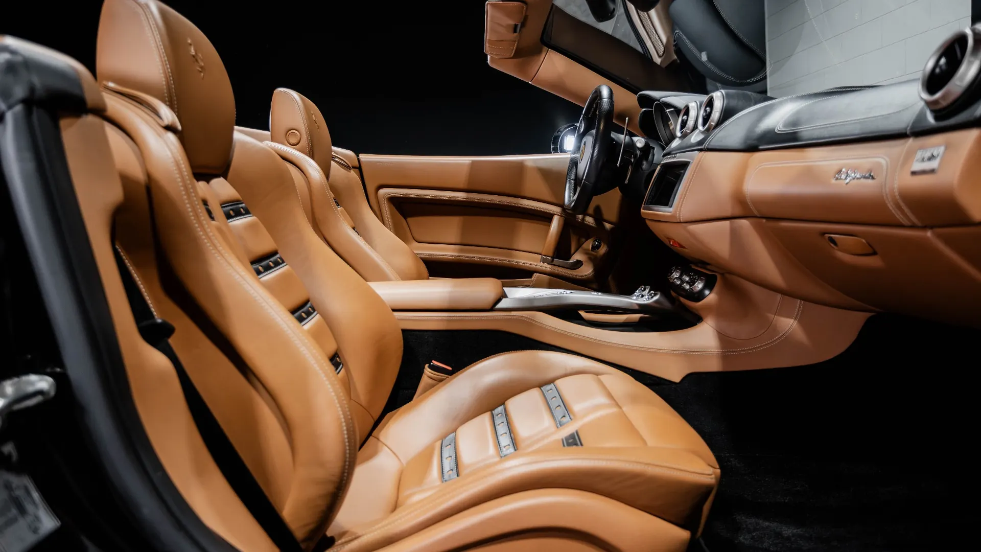 Ferrari California — photo 10