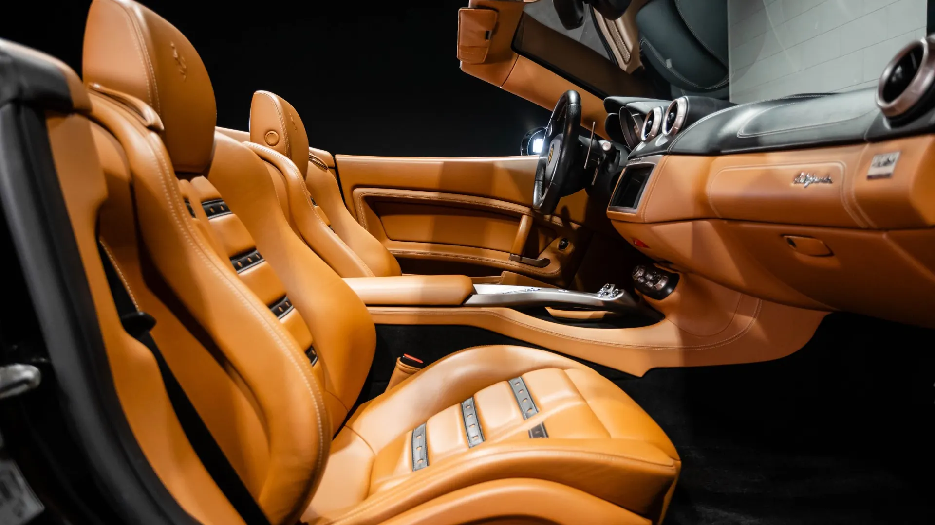 Ferrari CALIFORNIA — photo 9