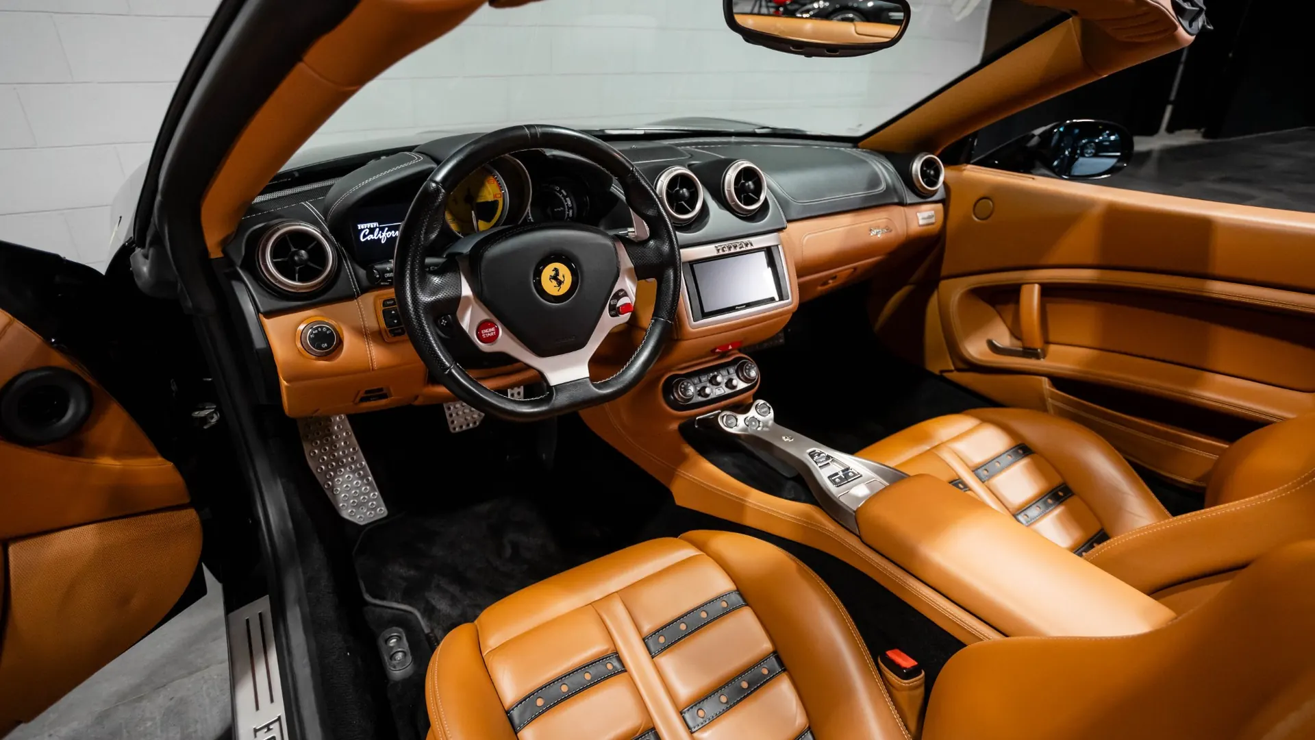 Ferrari CALIFORNIA — photo 15