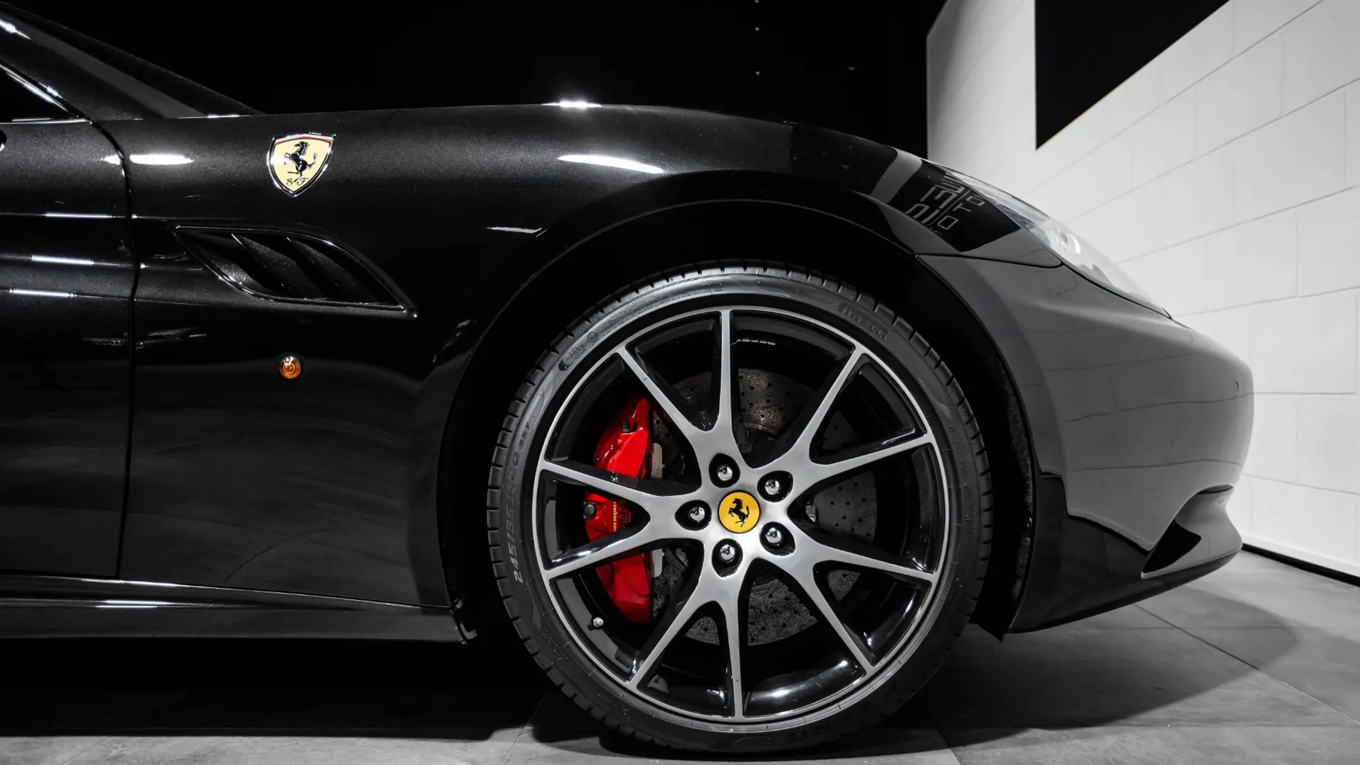 Ferrari CALIFORNIA — photo 7