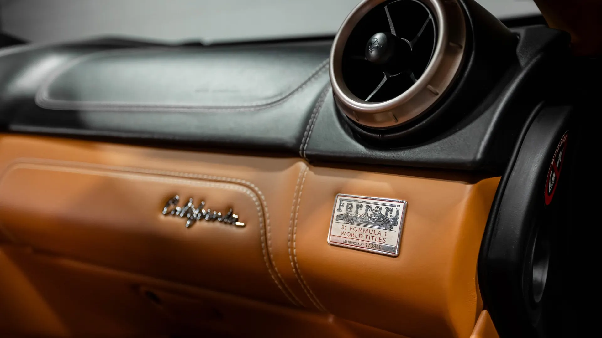 Ferrari CALIFORNIA — photo 21